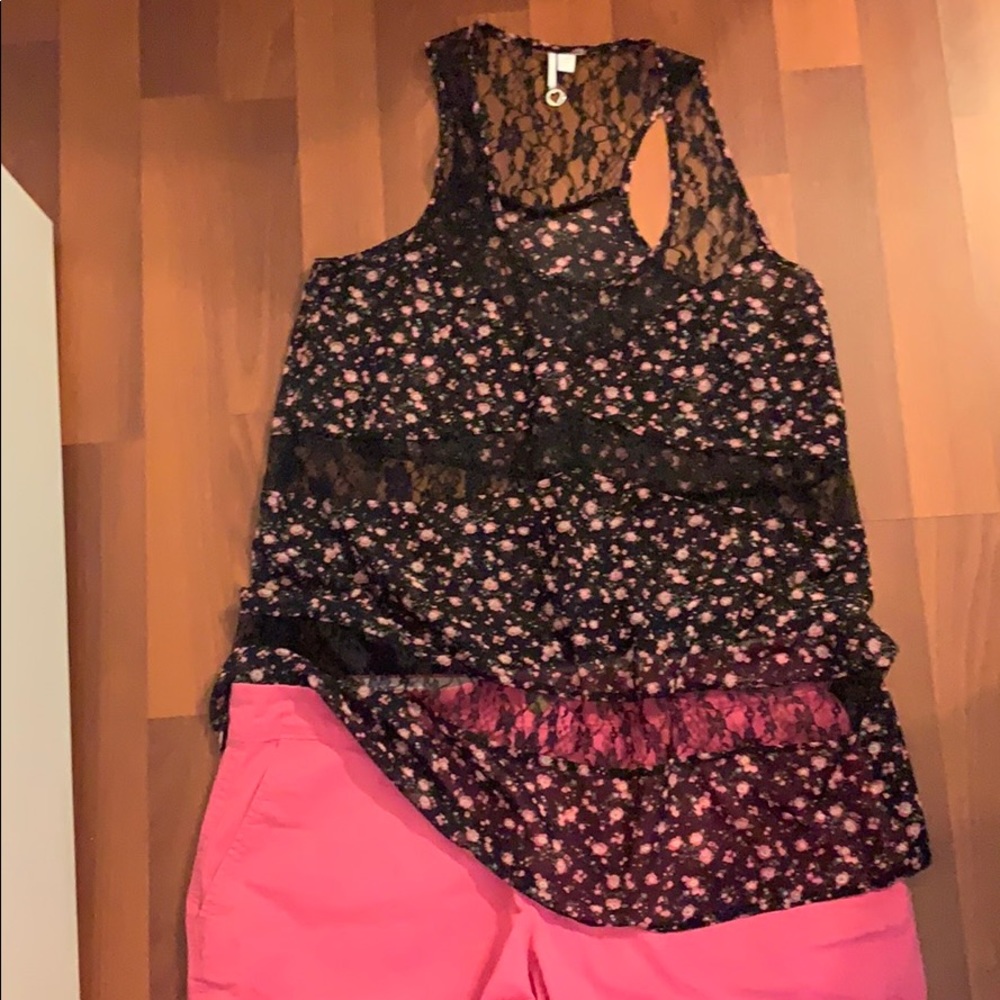 Robin K Tank Top Size Small